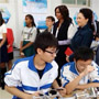 US first lady visits a Beijing school